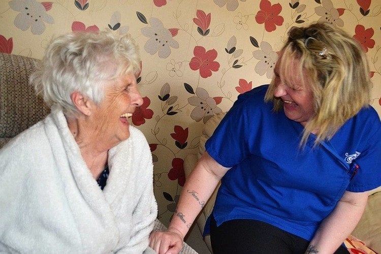 benefits of live in care