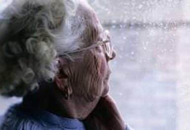990 500 9fbc4c  92473787 elderly