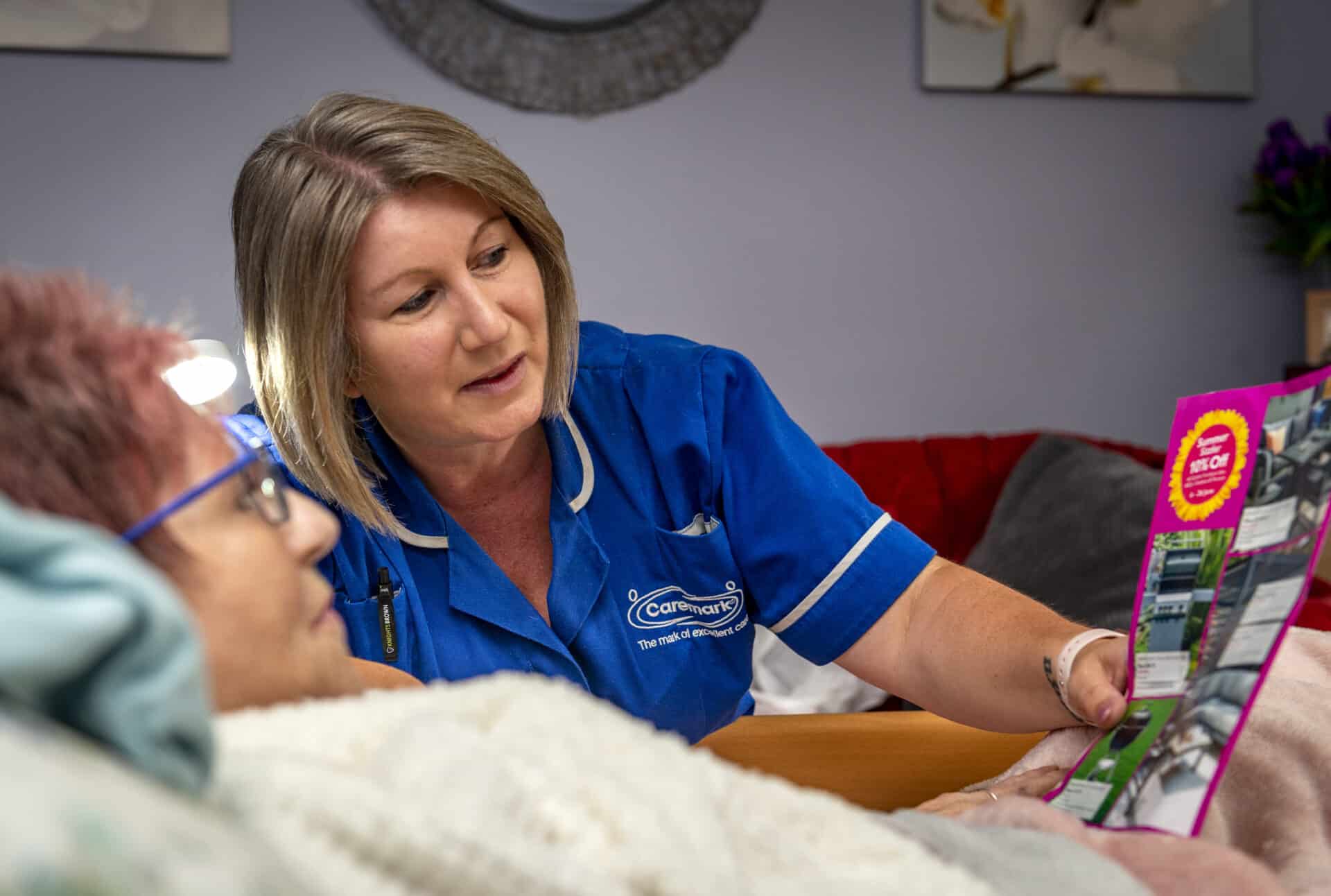 Night Care in Stratford Upon Avon : female care assistant and female customer