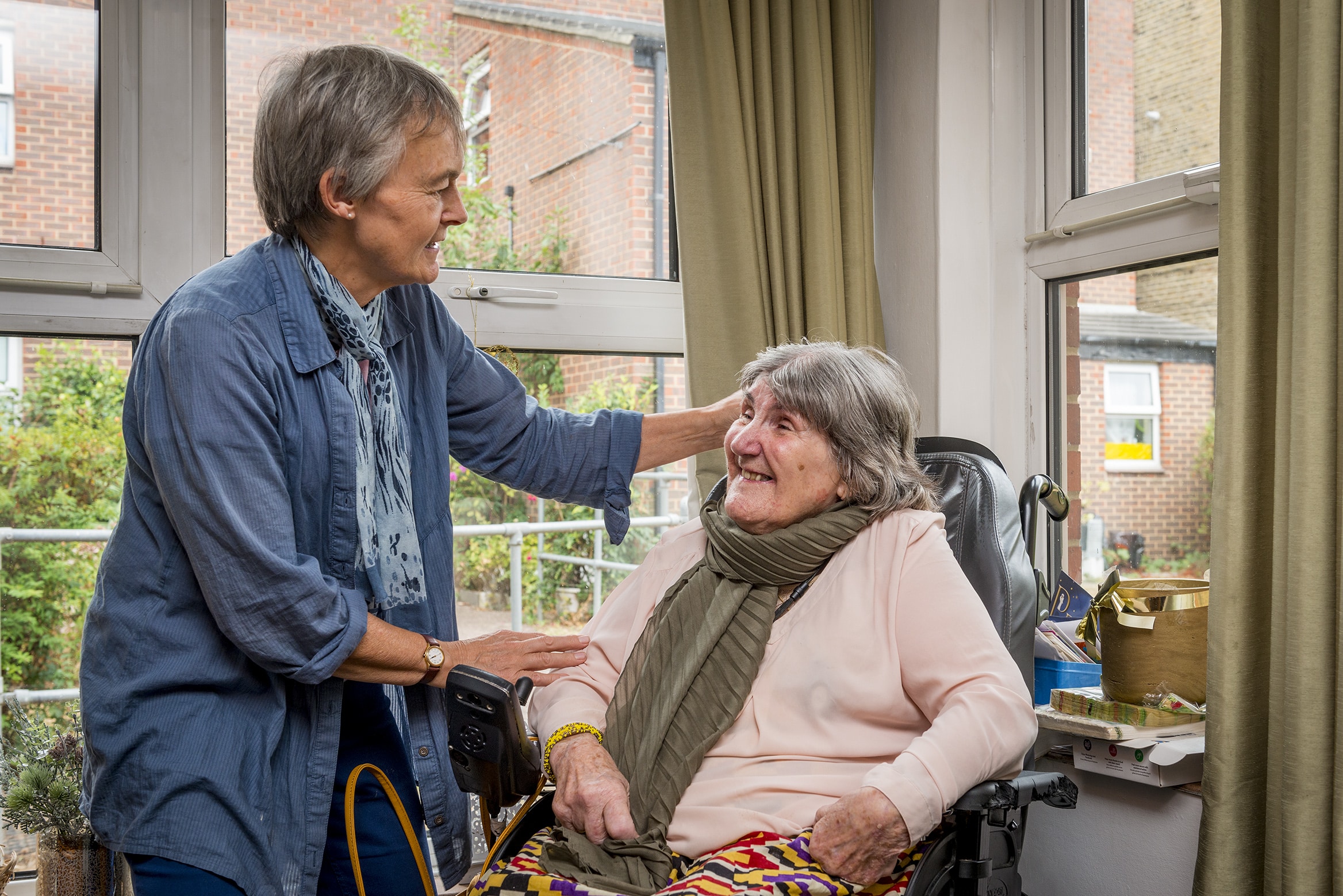 Support when an elderly parent needs help at home